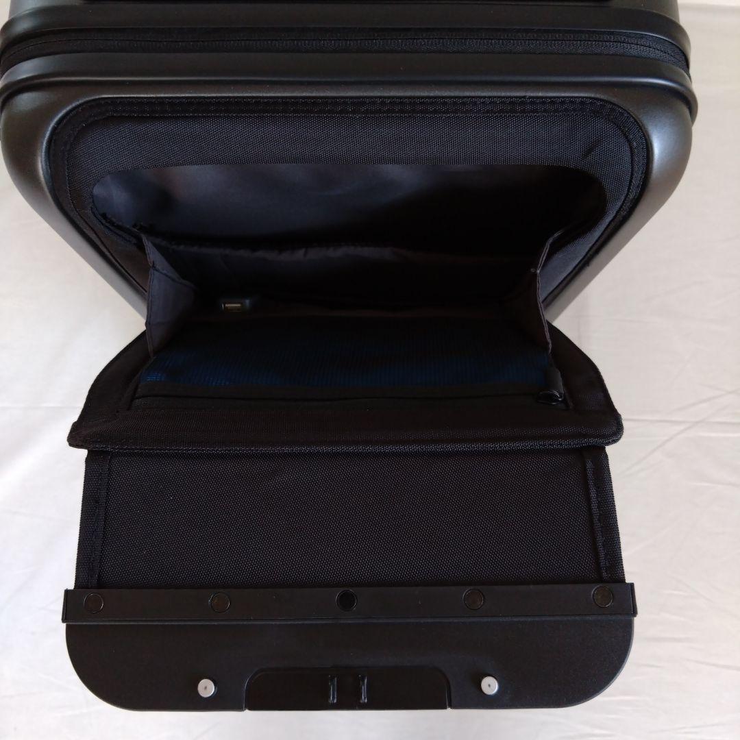 TRAVELMOREbluesmartキャリーケース充電機能遠隔ロック海外旅行