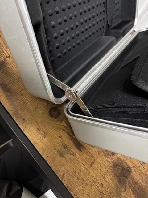 米国 SIZERO HALLIBURTON パソコンケース DZ5 アルミ正規品