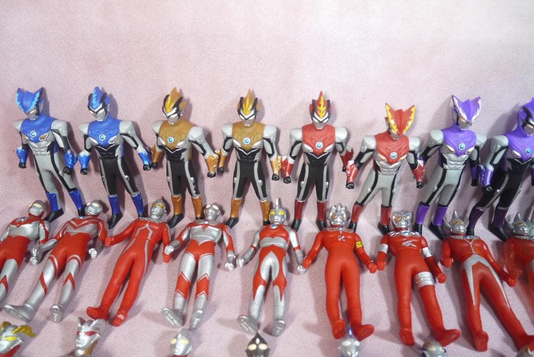 ウルトラヒーローシリーズ500　ウルトラマン　ソフビ　114体