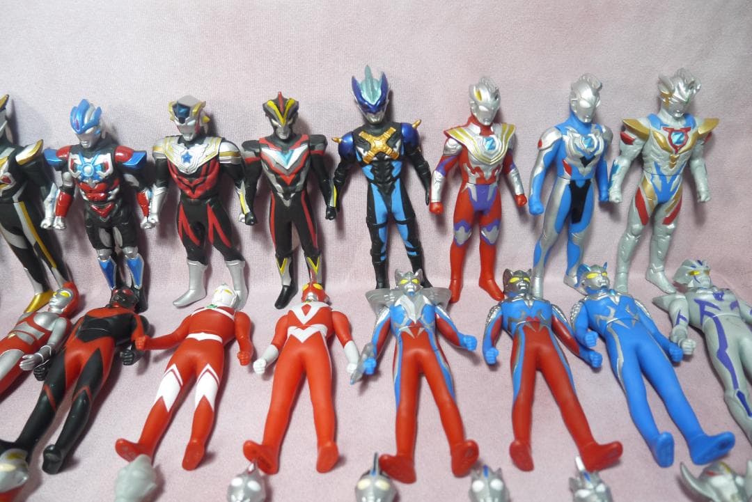 ウルトラヒーローシリーズ500　ウルトラマン　ソフビ　114体