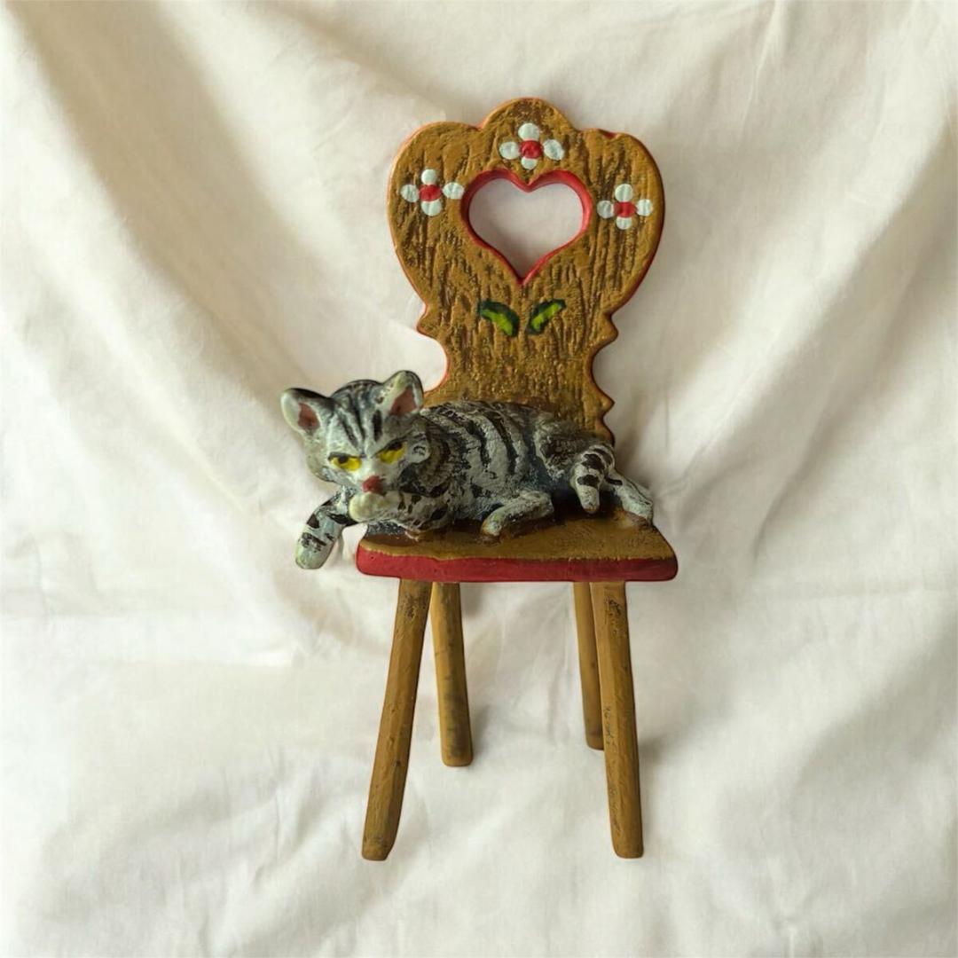 ヴィエナブロンズ SC刻印 猫×椅子 Cold Painted オーストリア