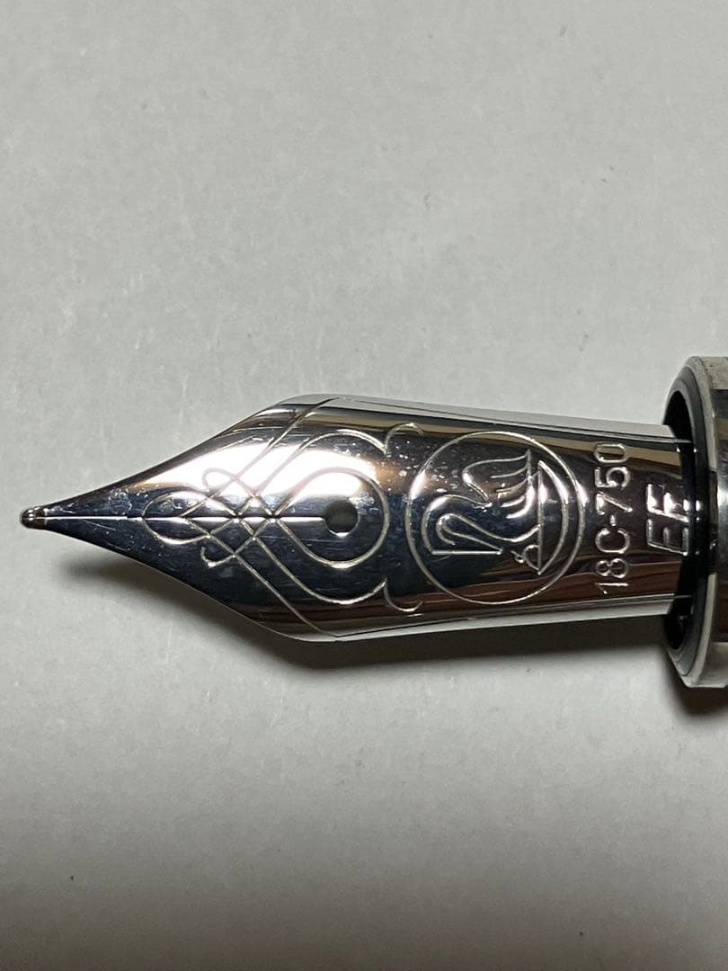 つくちゃんさん専用 ペリカン　スーべレーン　M805 シュトレーゼマン黒縞　EF