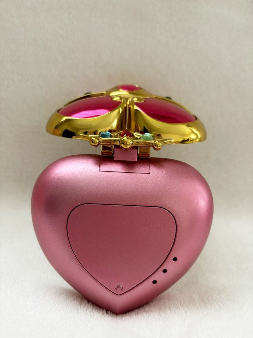 セーラームーン　プロップリカ　PROPLICA コズミックハートコンパクト