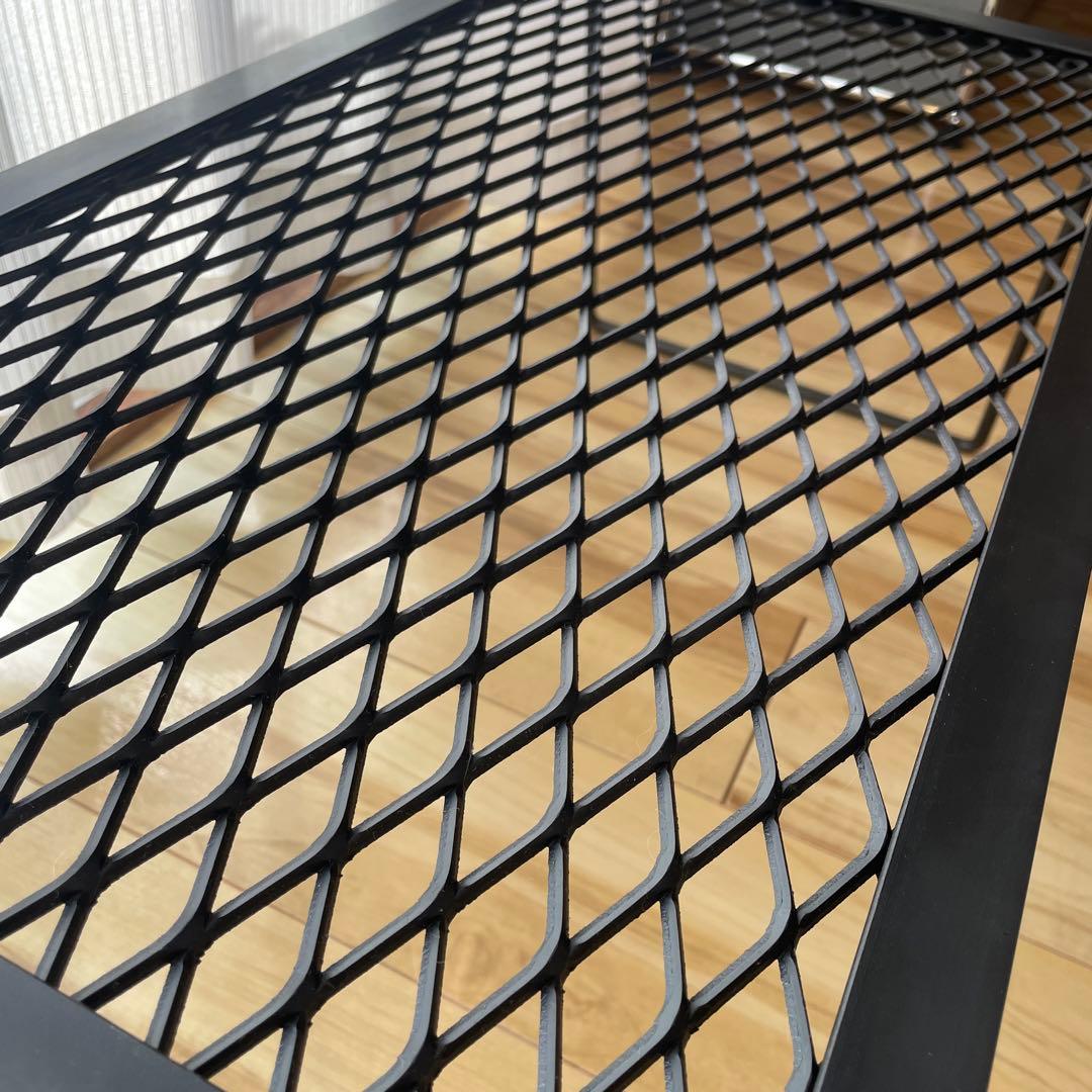 サンゾー工務店　IRON TABLE