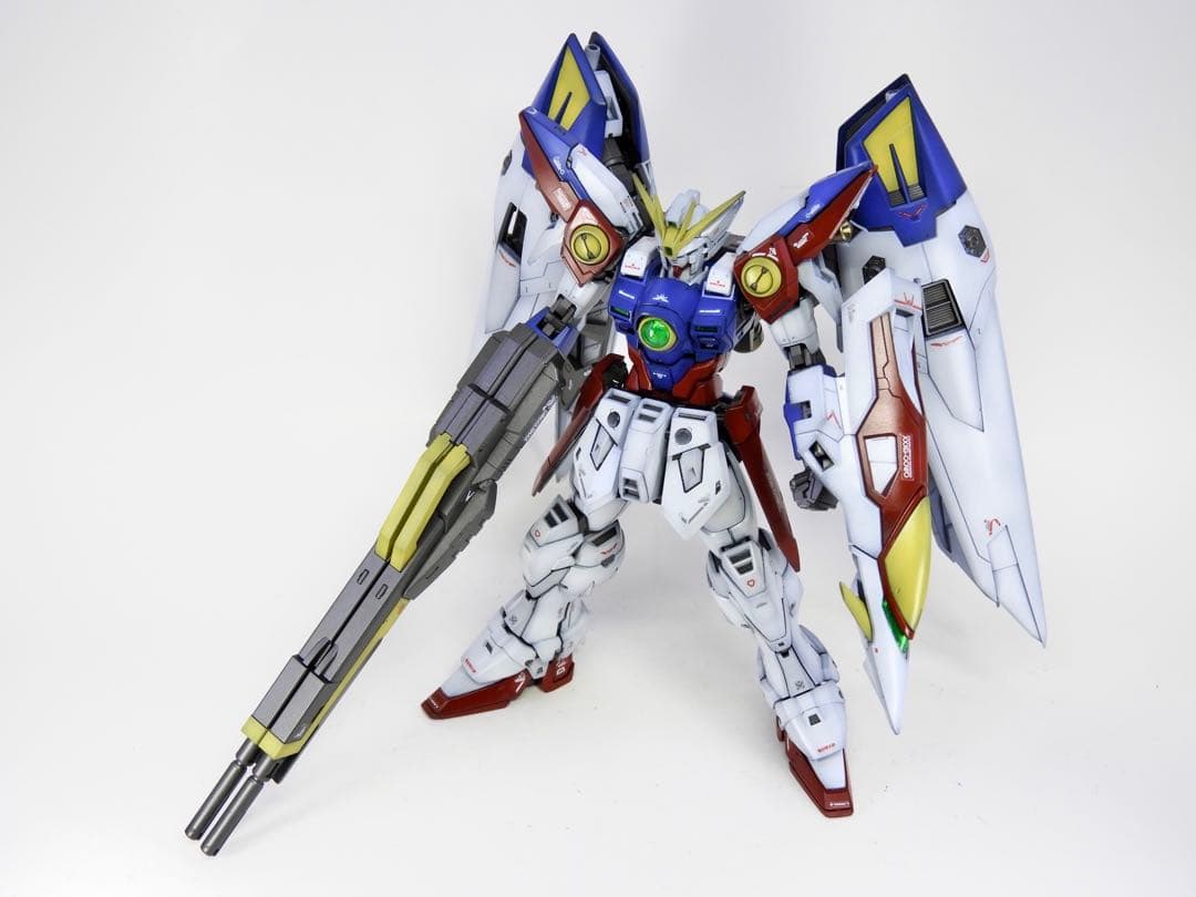 RG ウイングガンダムゼロ / ガンプラ 完成品