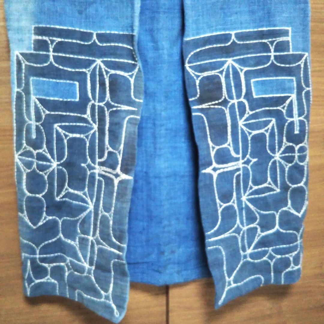 アイヌ着物　切り伏せ刺繍