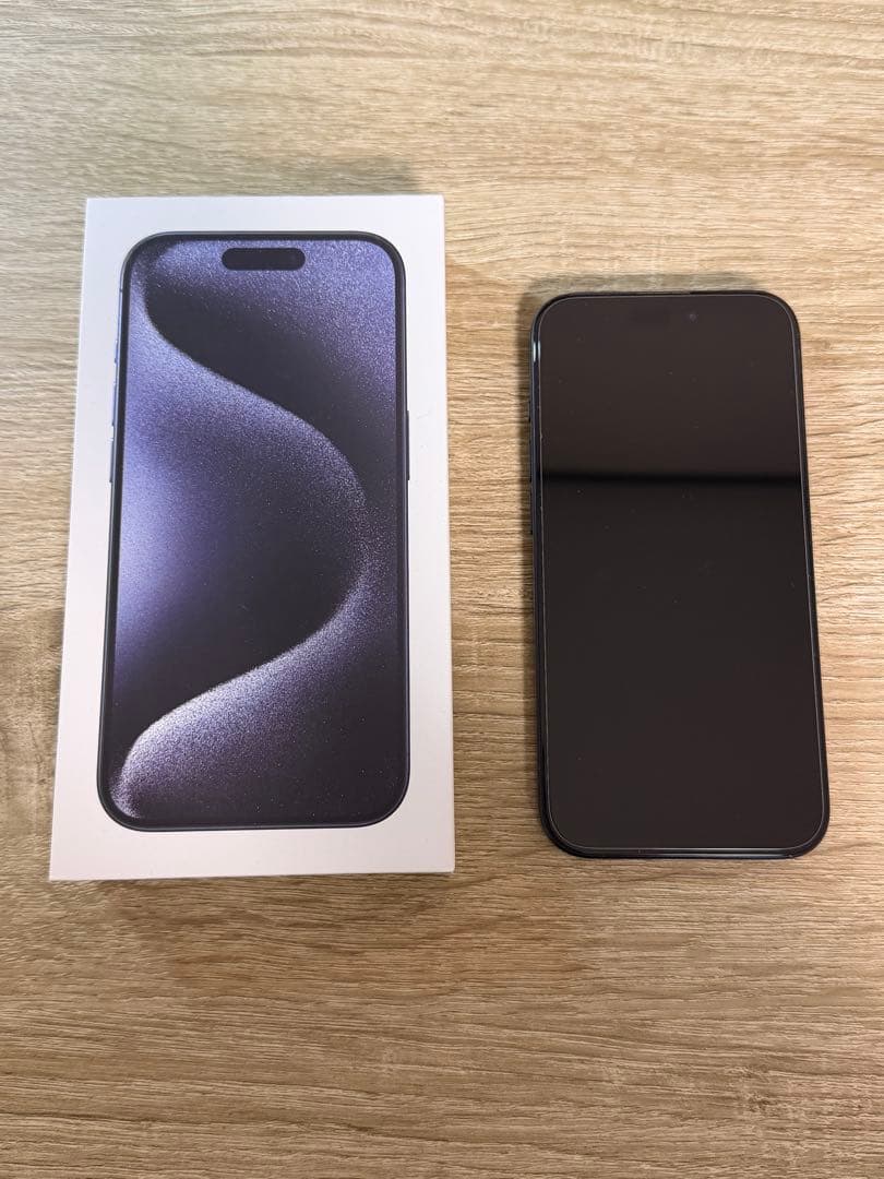 美品 Apple iPhone 15 Pro ブルーチタニウム128GB