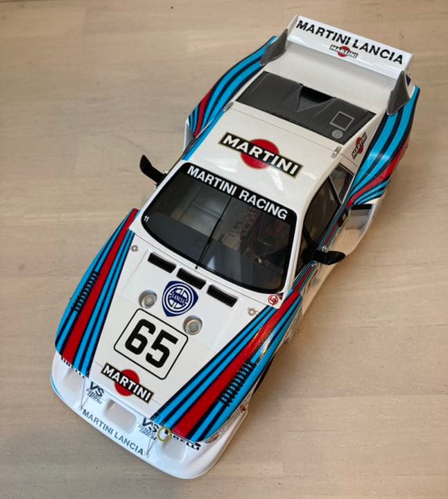 LANCIA BETA 1:18 1/18 SPARK ランチア