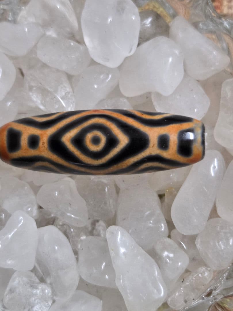 043　天珠４点セット！線珠　蓮花　黄龍眼　日月星　dzibeads！