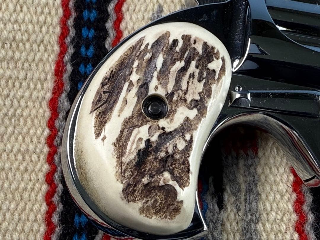 HWS製ダブルデリンジャー用スタックホーン（実物）グリップ