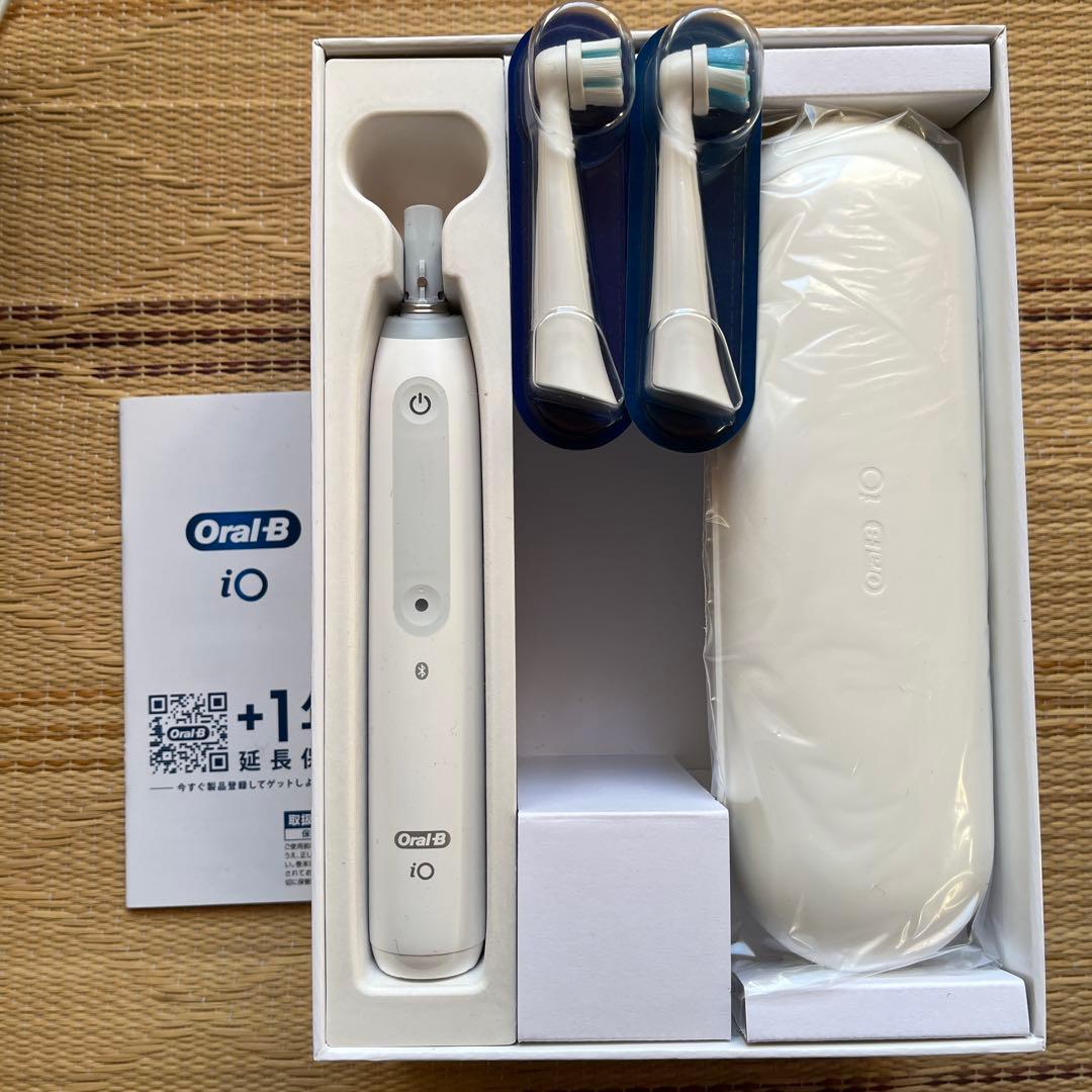 BRAUN Oral-B iO4 IOG41A61KWT 替えブラシ2本付き！