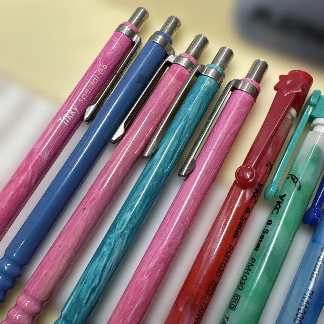 ロットリングtikky special 5本と台湾のマーブル柄４本まとめて