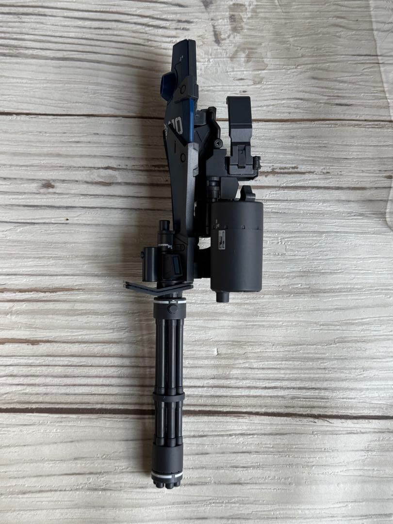 GUNDAM FIX FIGURATION メタルコンポジット　グフ