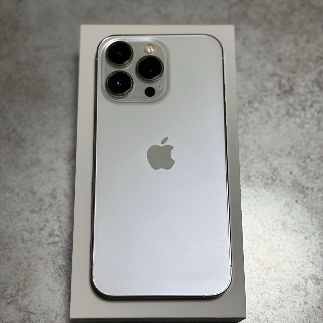 極美品‼️値下げしましたApple iPhone 13 Pro SIMフリー