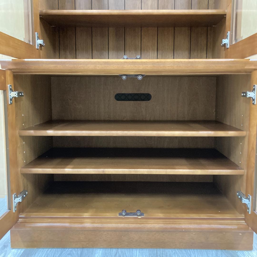 【カリモク】ガラスキャビネット　食器棚　書棚　本棚　飾り棚