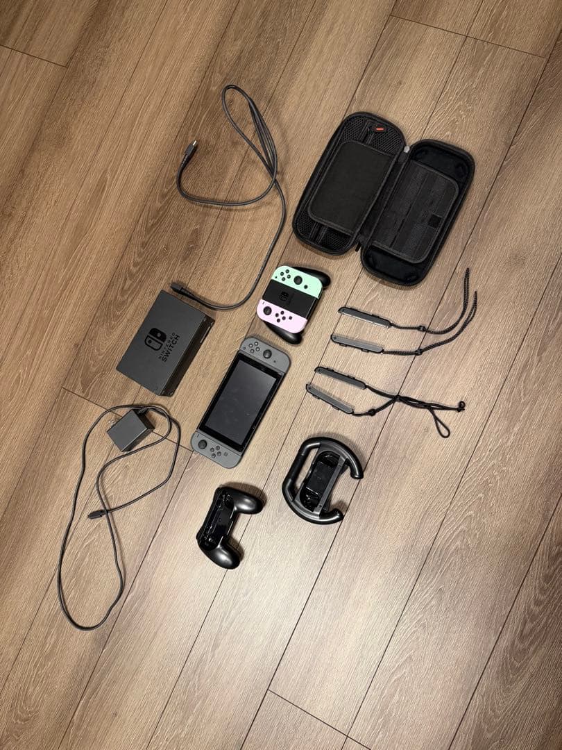 Nintendo Switch 本体 充電器 コントローラー付き