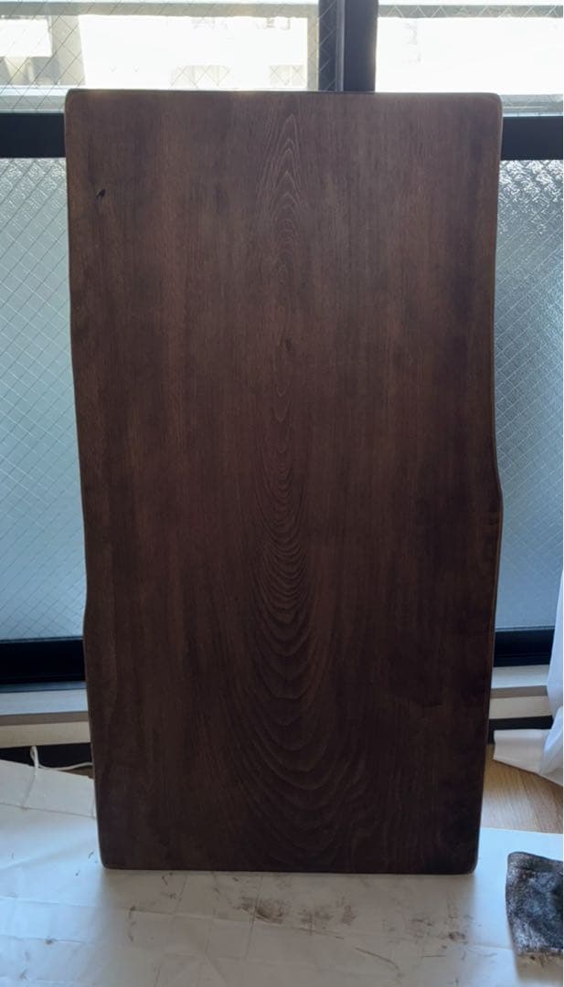 秋田県杉一枚板横110cm上巾48㎝中巾52㎝下巾57㎝×厚み4,1㎝