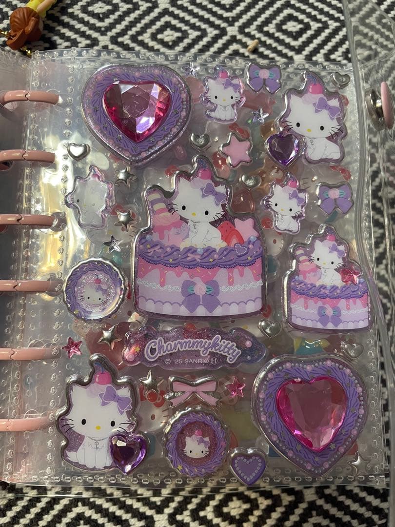 ハローキティ シール帳　完成品　サンリオ