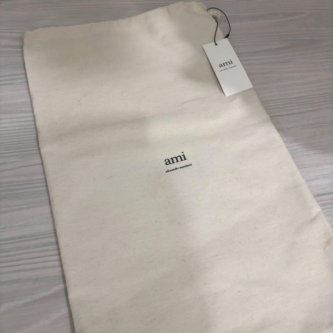 【即購入可】AMI PARIS アミパリ マフラー 黒 新品未使用