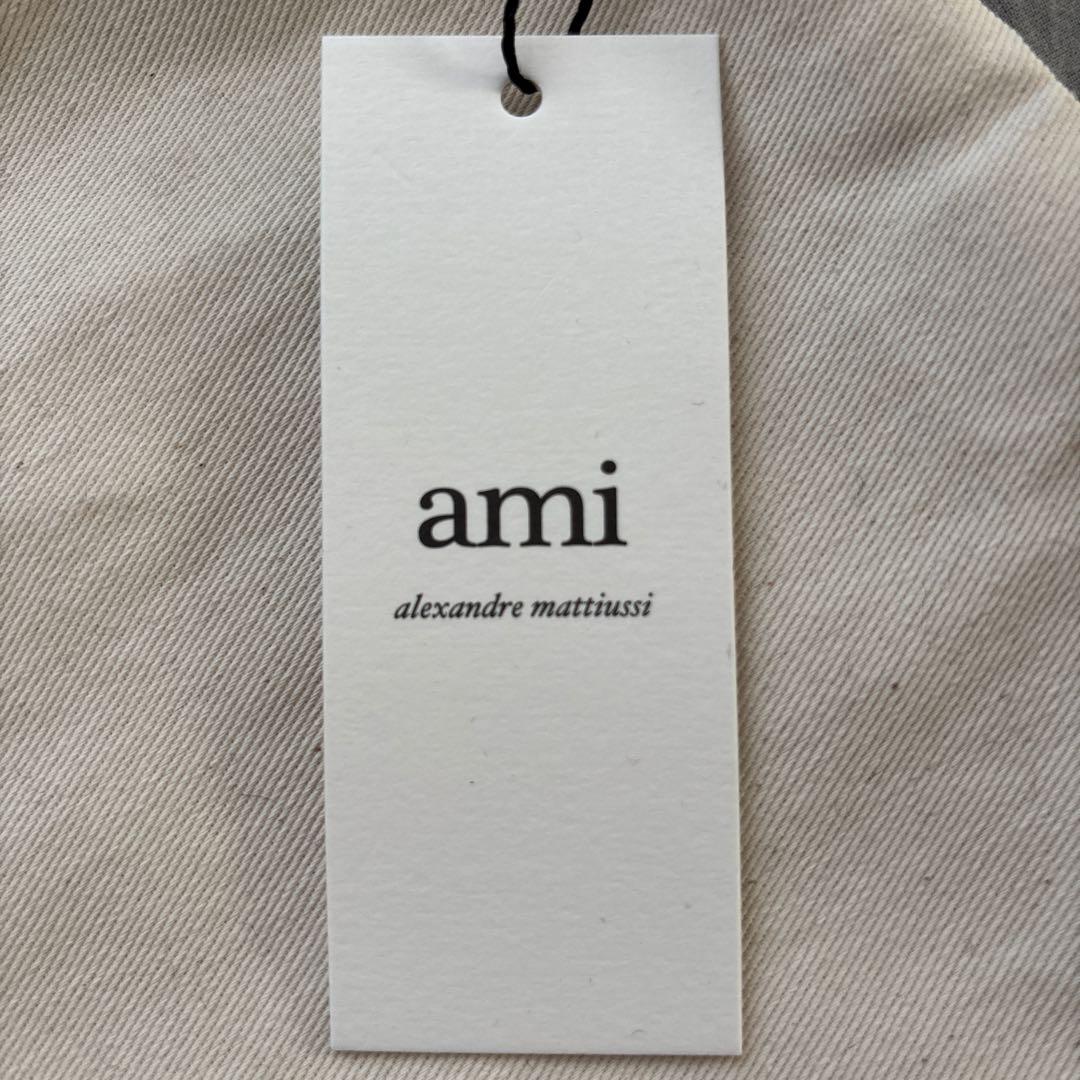 【即購入可】AMI PARIS アミパリ マフラー 黒 新品未使用