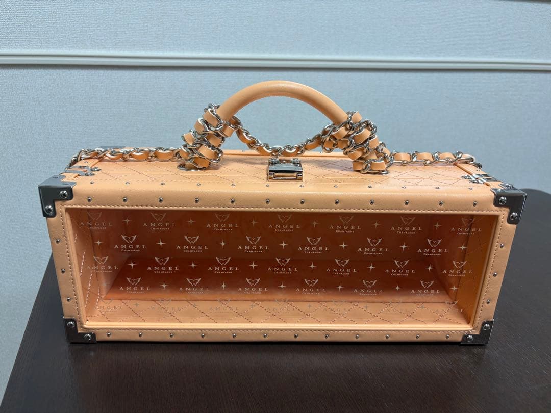 エンジェル　シャンパン　ドゥミセックロゼ　空箱