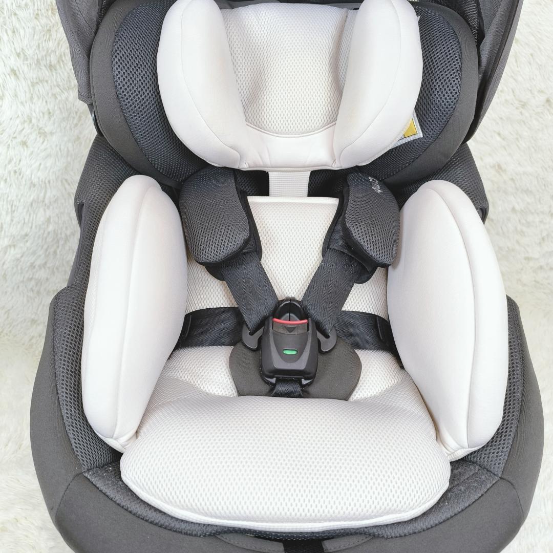【美品】コンビ　チャイルドシート　ザエス　エッグショック　ISOFIX　R129