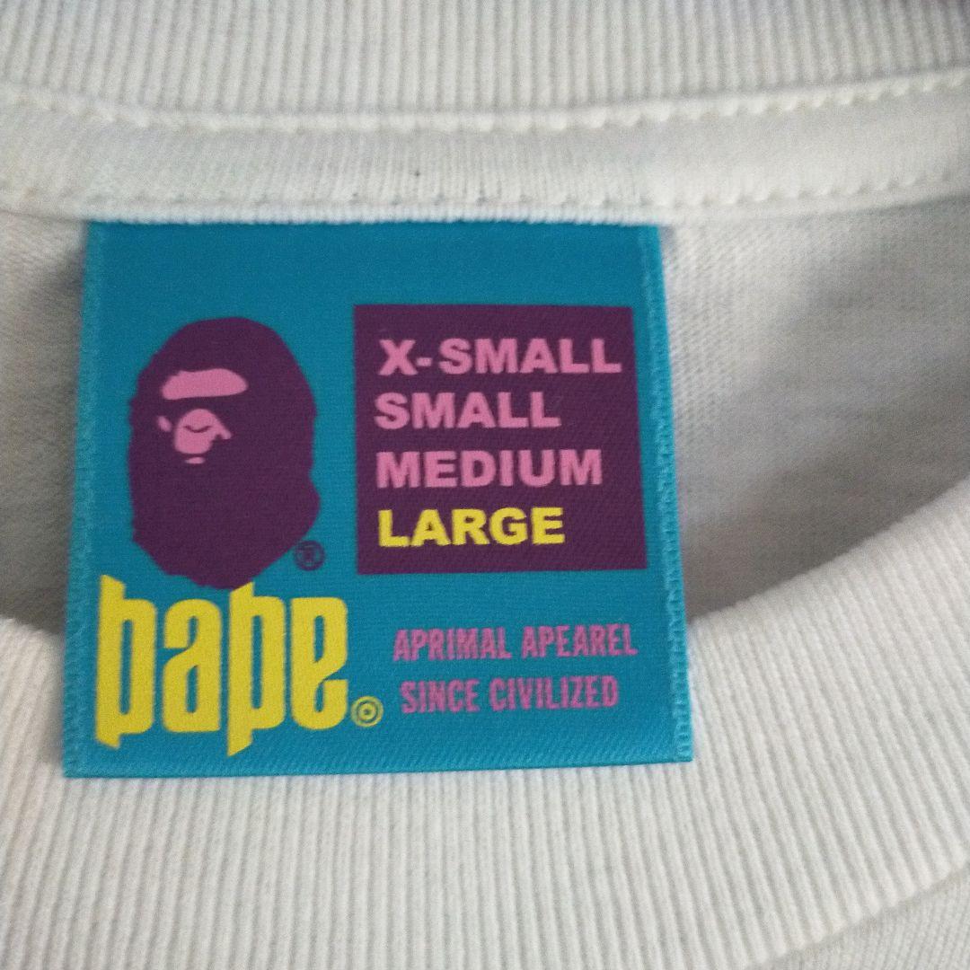 A BATHING APE 2005年８月カレンダー　Tシャツ 未使用　エイプ