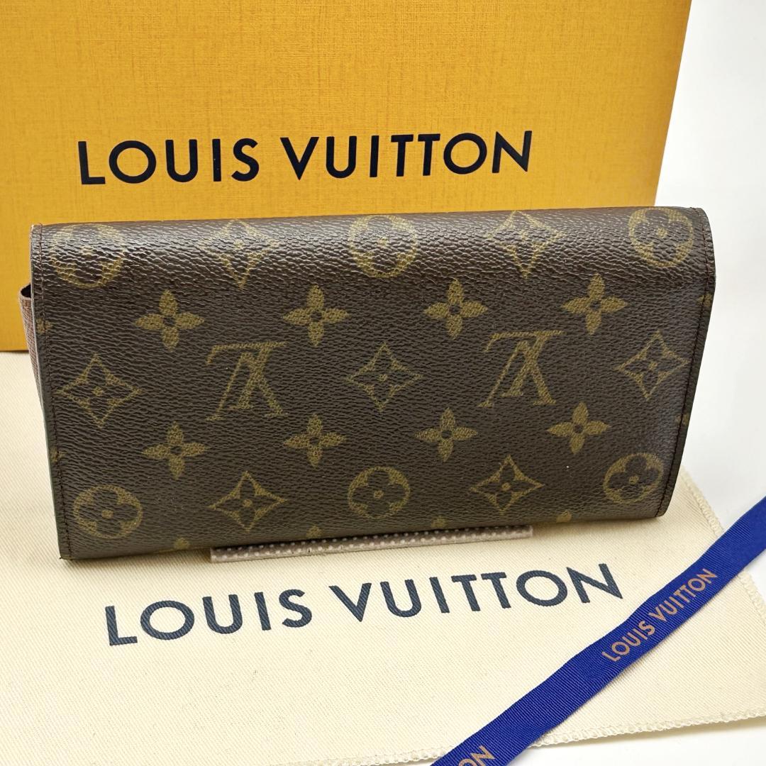 ルイヴィトン　モノグラム　ポルトフォイユサラ　　長財布　折り財布