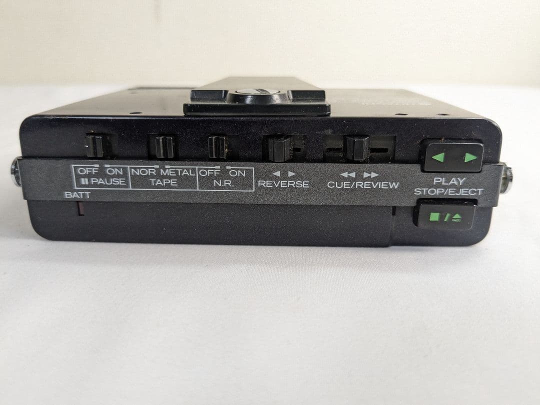 【ジャンク品】 HITACHI カセットプレーヤー CP-25