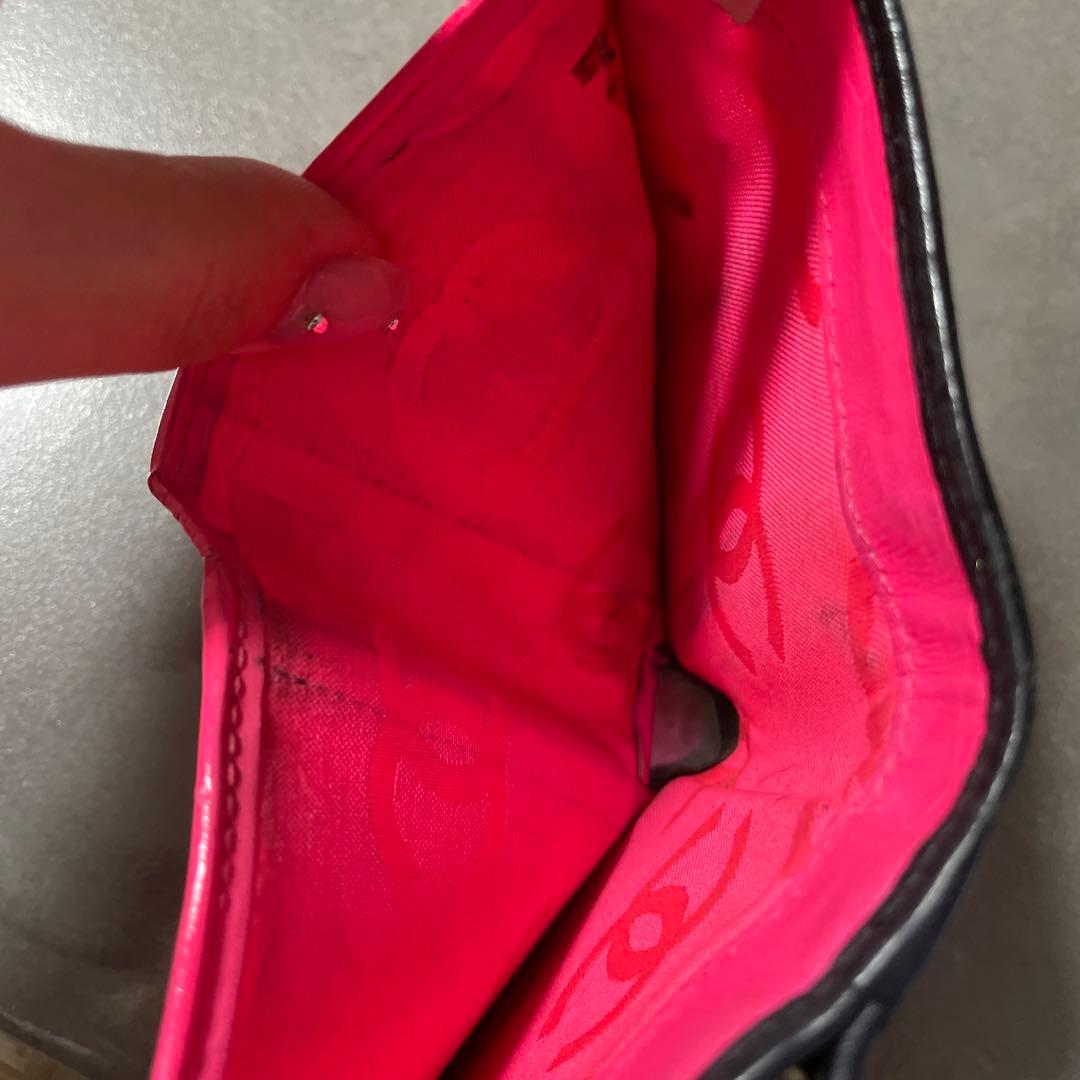 シャネル　カンボンライン　ラムスキン　がま口　折り財布　ブラック　ピンク