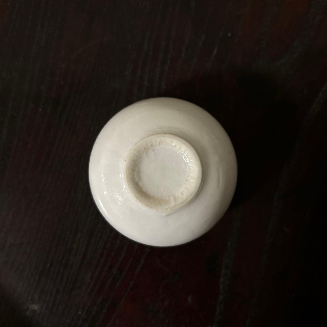 李朝　日帝時代　白磁ぐい呑み　筒盃　骨董　アンティーク　秦秀雄　白洲正子