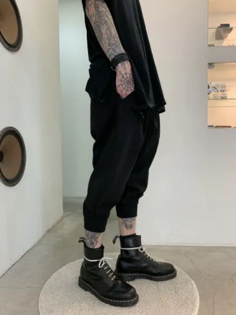 Glamb - Carson Cropped Pants ブルー