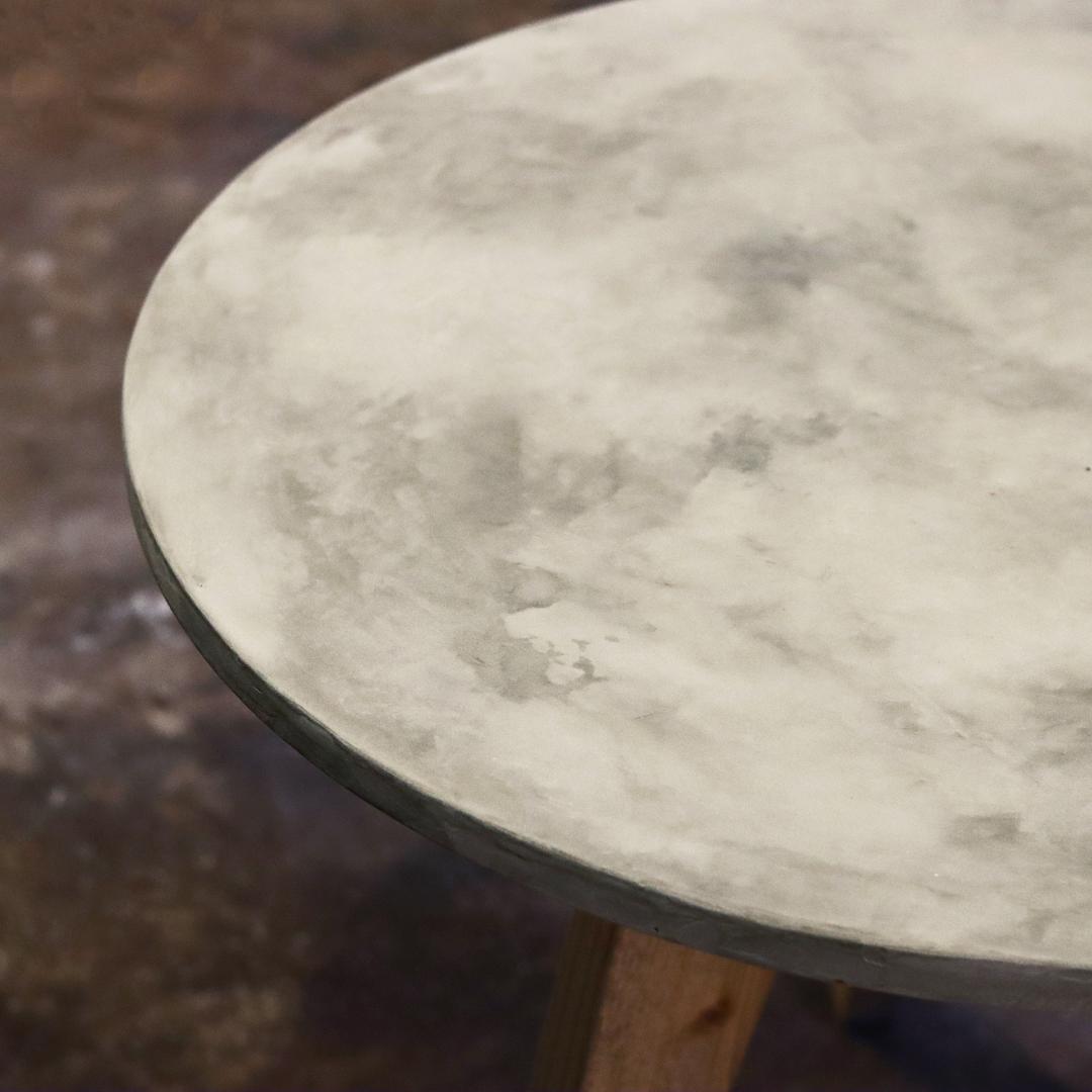 オーダー専用｜円形｜ラウンドテーブル｜薄塗りモルタル｜両面塗り