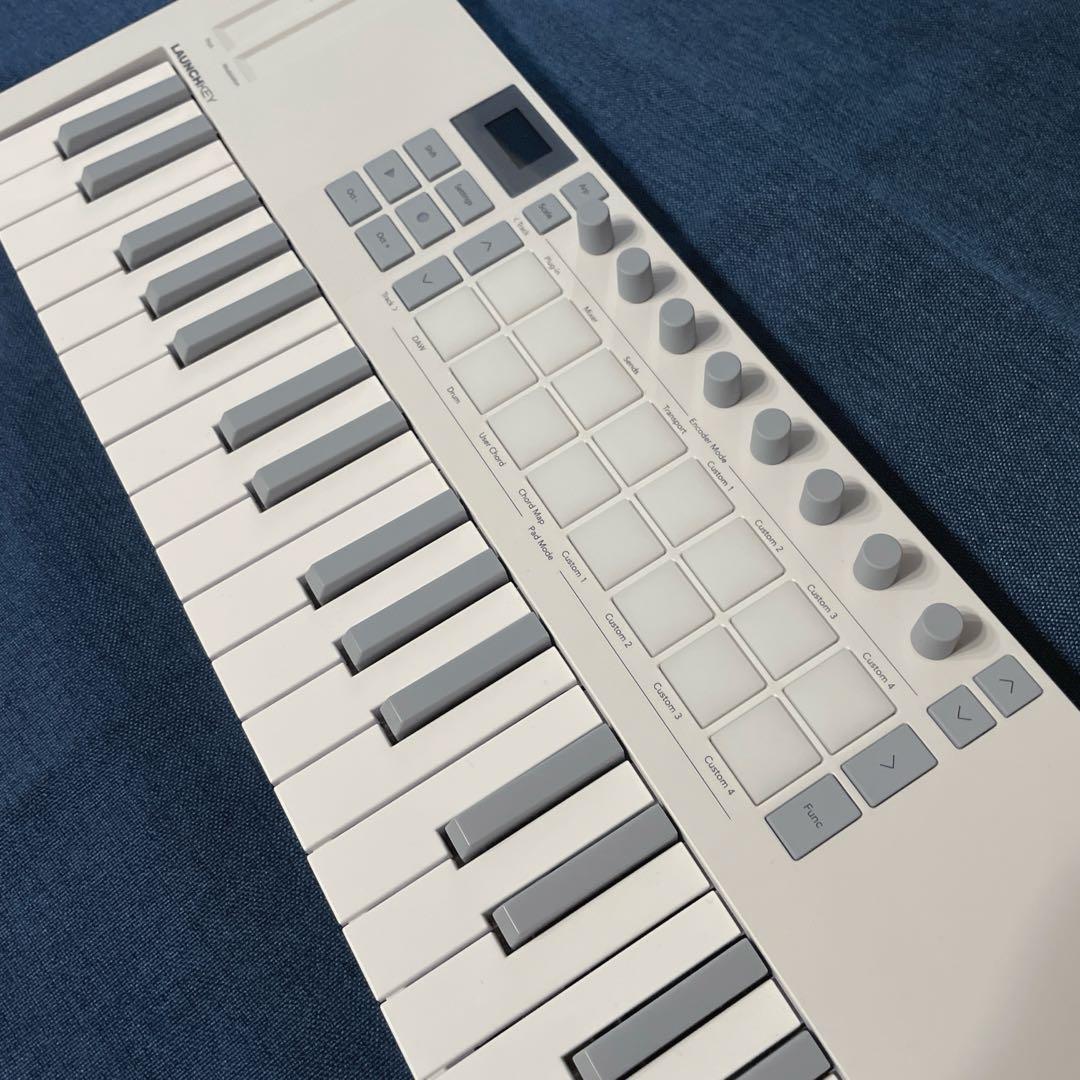 DTM・DAW novation Launchkey Mini 37 Mk4 White