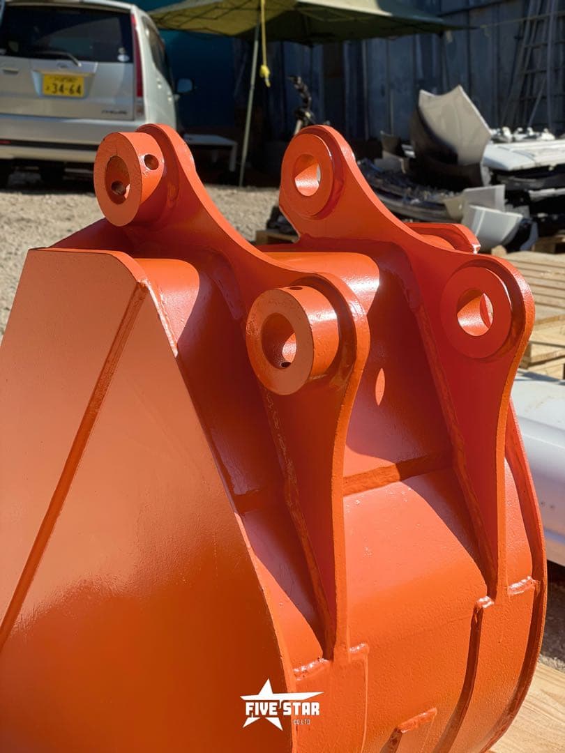 オレンジ バケット 三叉型の爪