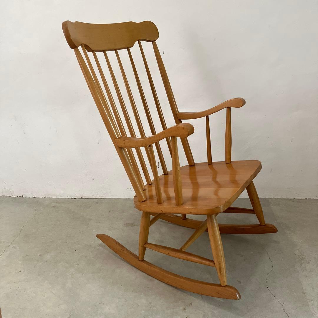 ロッキングチェア　無垢材　ナチュラル