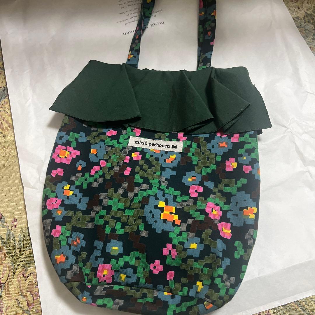 ミナペルホネン　フラワーガーデンバッグ新品未使用