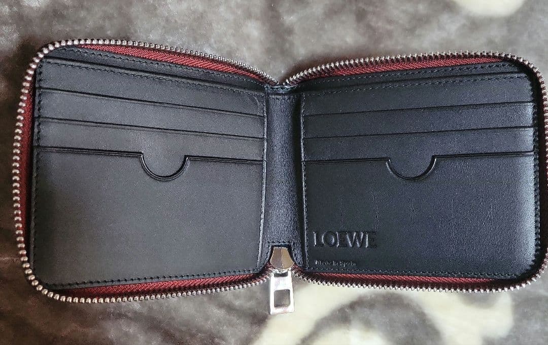 LOEWE ロエベ 折り財布 コンパクトウォレット でかロゴ　美品