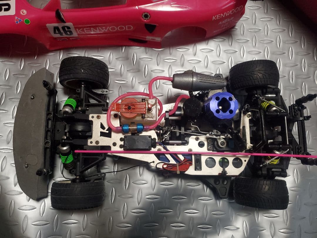 京商　スーパー10 FW04 エンジン　ラジコン