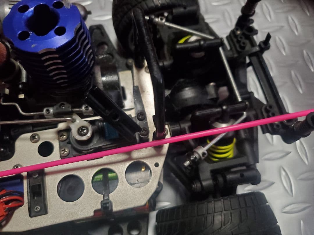 京商　スーパー10 FW04 エンジン　ラジコン