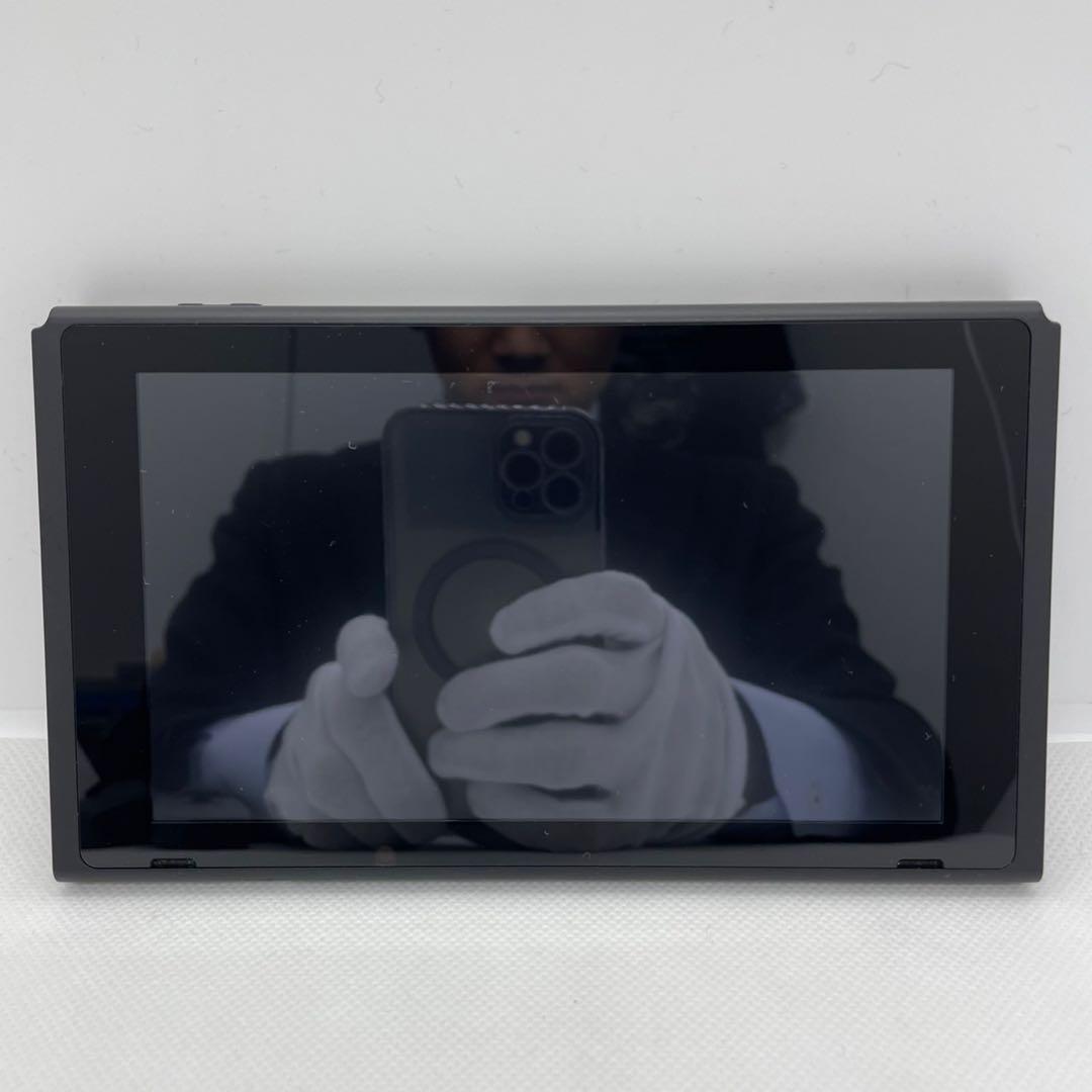 任天堂　Nintendo Switch（グレー）本体セット