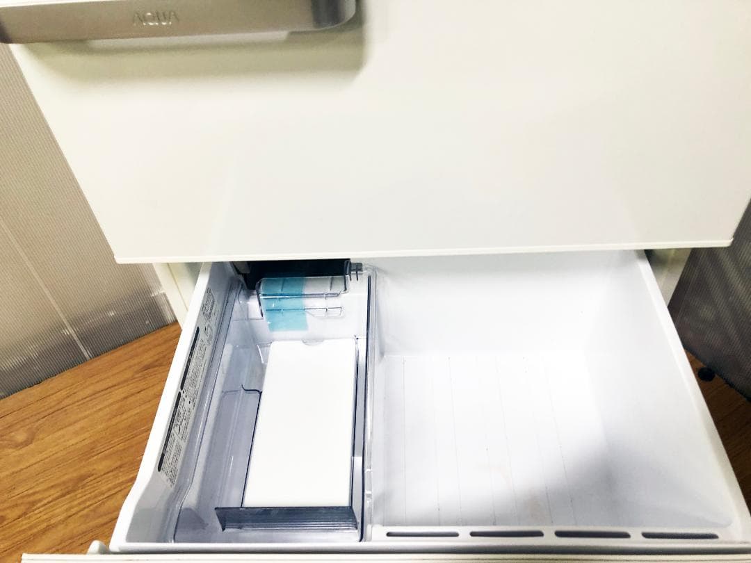 2020年製★AQUA 238L 冷蔵庫【AQR-SV24HBK-W】EOMA