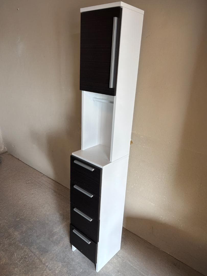 スリム収納ラック　すきま　電源　コンセント　高さ183cm　横幅30cm