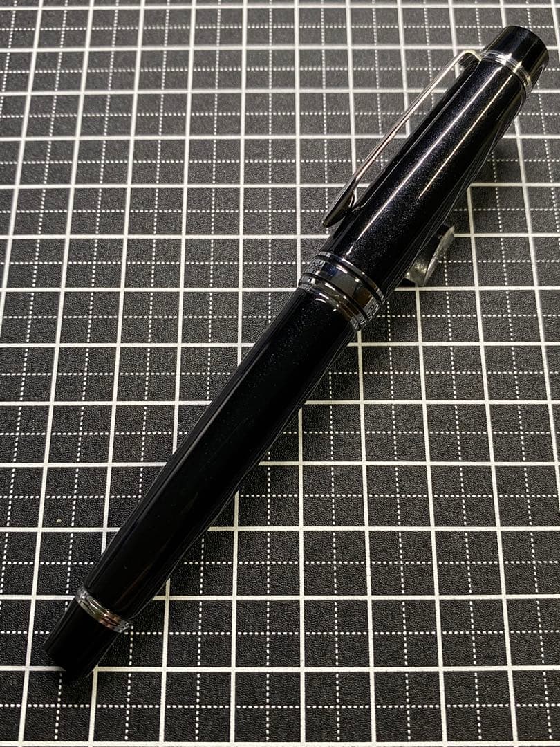 PILOT STELLA 90s Jet-black 万年筆　字幅F