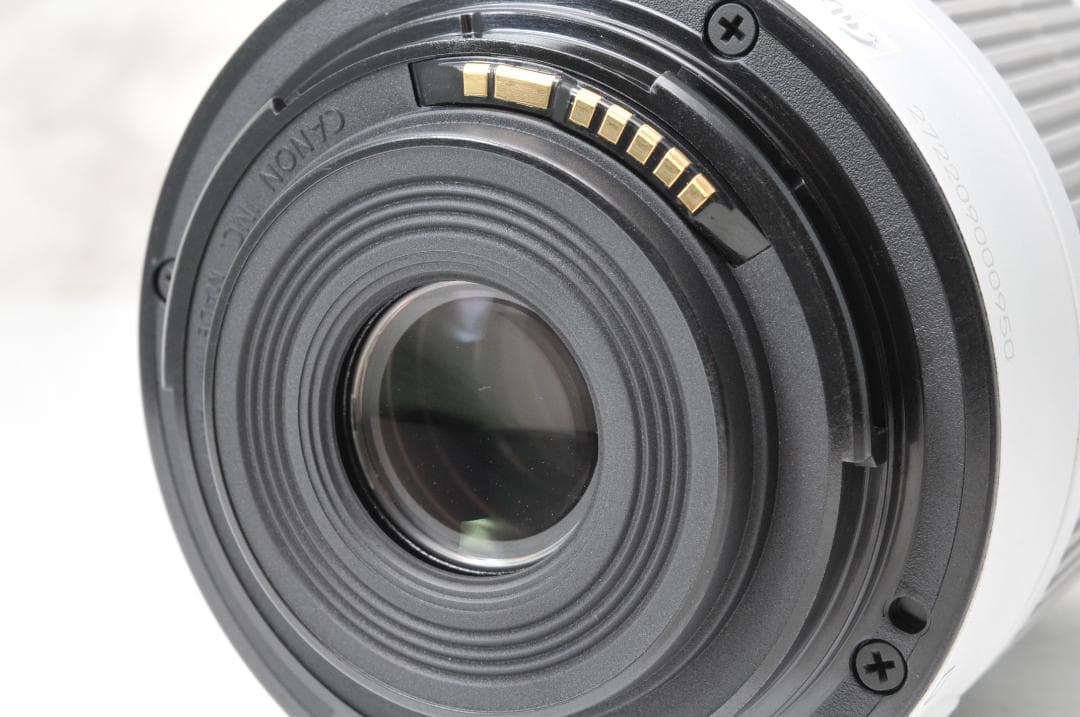 美品 ショット数新品級 Canon EOS Kiss X7⭐️ホワイト