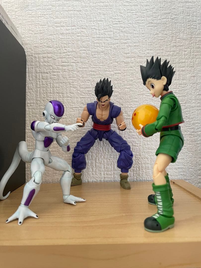 フィギュアセット：フリーザ・ゴハン・ゴン3体