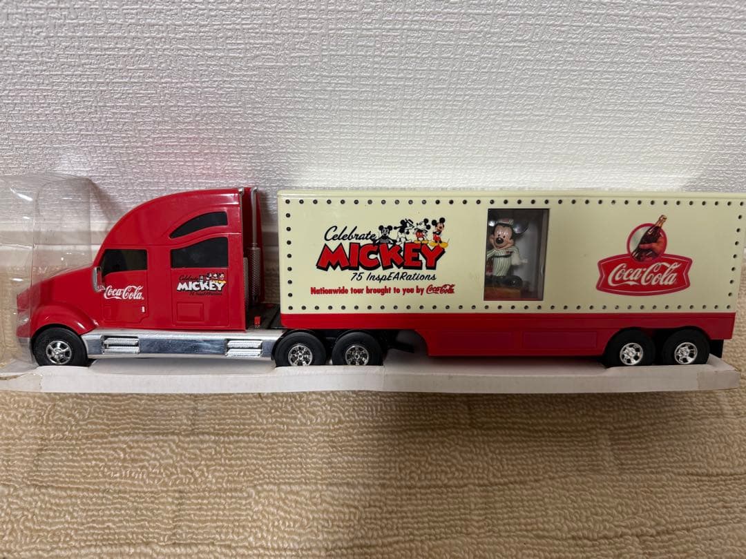 【美品レア・ヴィンテージ】コカコーラ ミッキー75周年トラック 2004年製