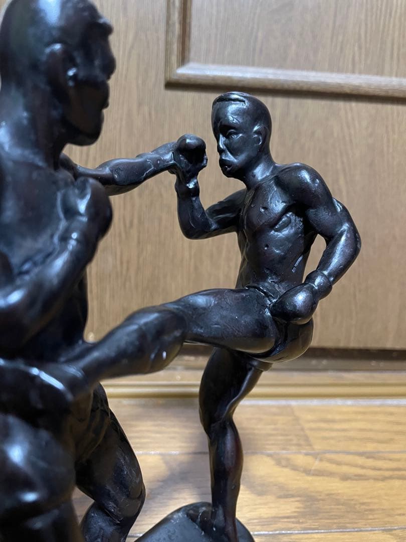 ムエタイ　キックボクシング　象　樹脂製