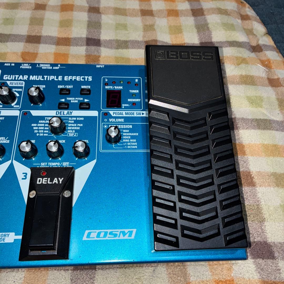 完動品　BOSS ME-50 マルチエフェクター