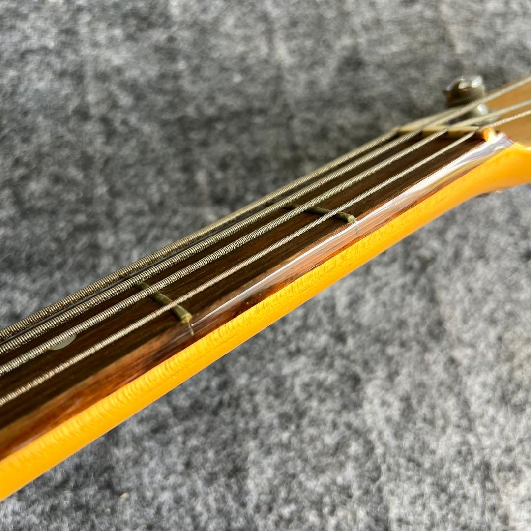 C35激安早い者勝ち✨　Bacchus エレキベース BJB-400R 初心者